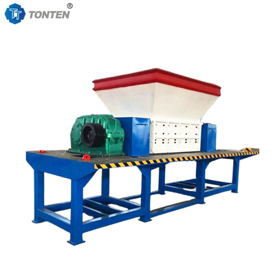 अपशिष्ट लकड़ी लकड़ी डबल शाफ्ट Shredder मशीन निर्माता स्वचालित
