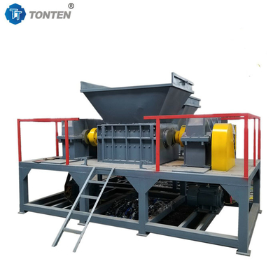 अपशिष्ट लकड़ी लकड़ी डबल शाफ्ट Shredder मशीन निर्माता स्वचालित